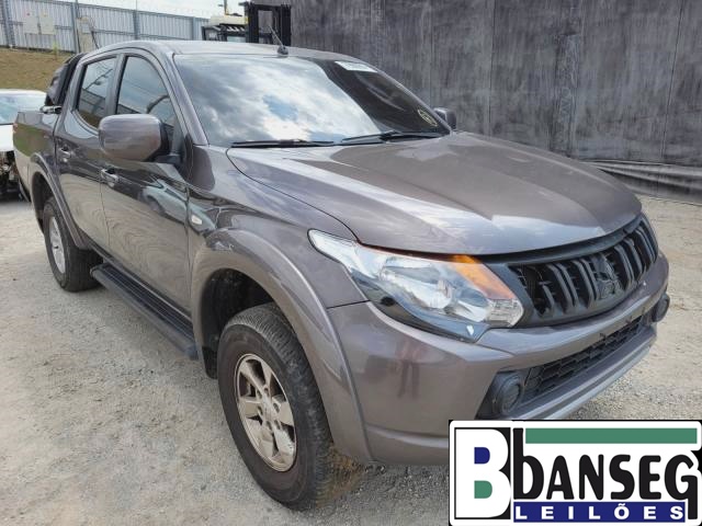 ​MITSUBISHI L200 TRITON SPORT GLS 2.4 16V MIVEC TURBO ANO 2019