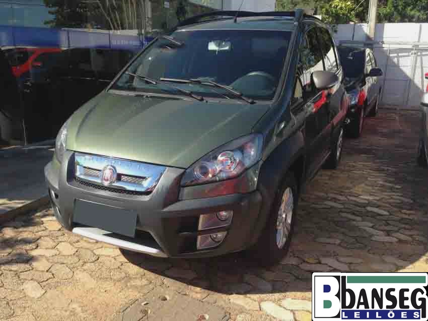 ​Fiat Idea Adventure 1.8 16V  Ano 2012/2013