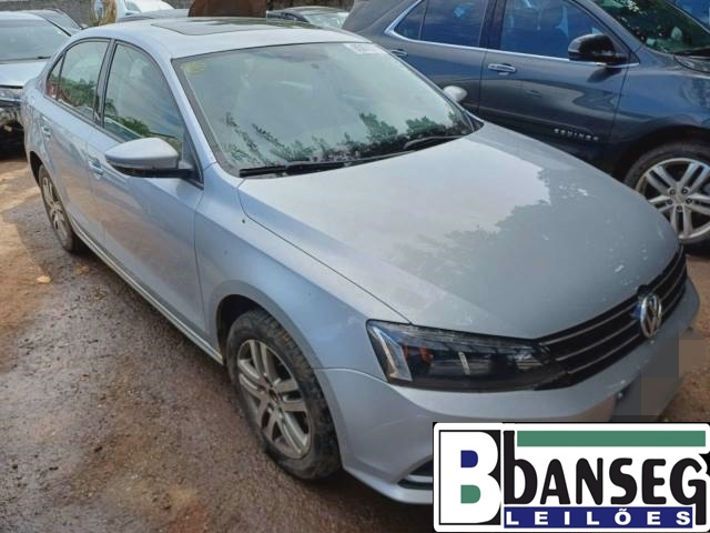 ​VOLKSWAGEN JETTA COMFORTLINE 2.0 TOTAL FLEX ANO 2015